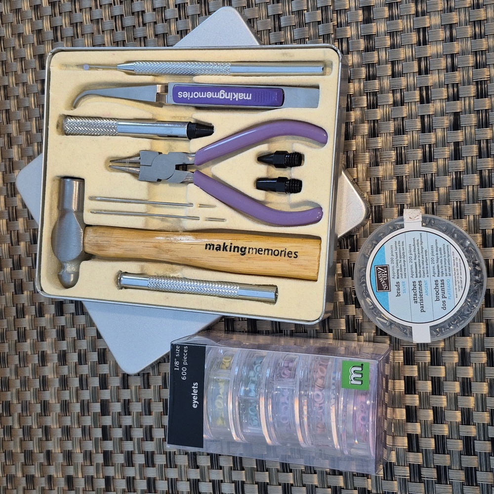 MAKING MEMORIES Craft Grommet Eyelet Tool Kit